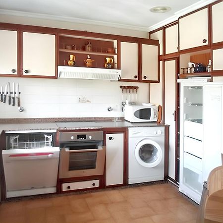 Spacious House With Terrace Near Boiro, Sea View エクステリア 写真
